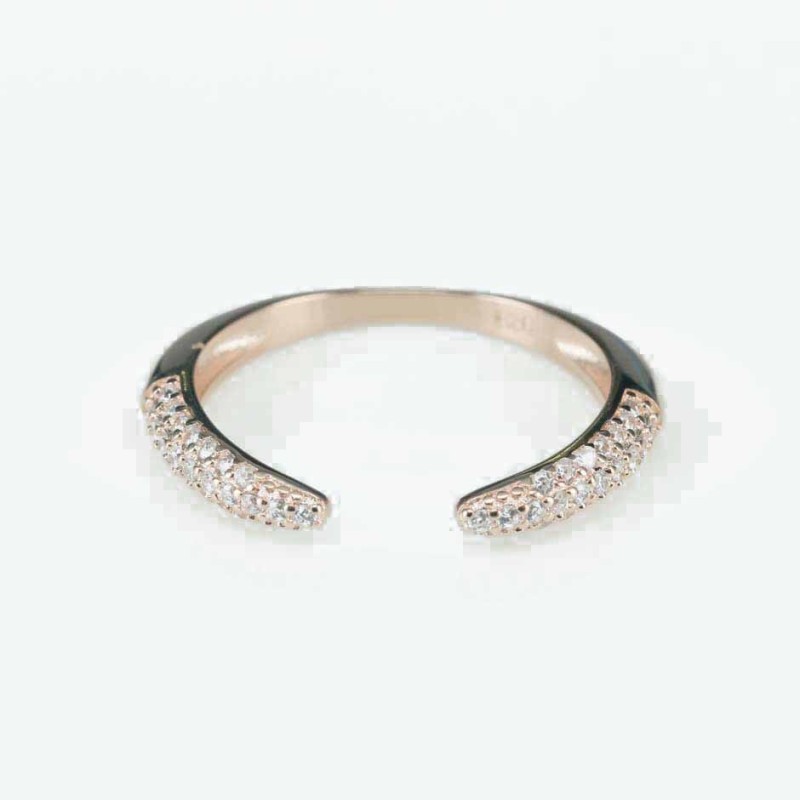 Ring    4mm.  rose  Circonia