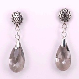 Earring Suaros. A Drop Grey Color