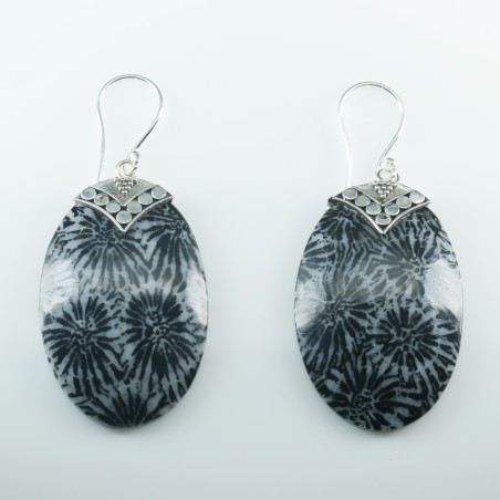 Earring Oval coral