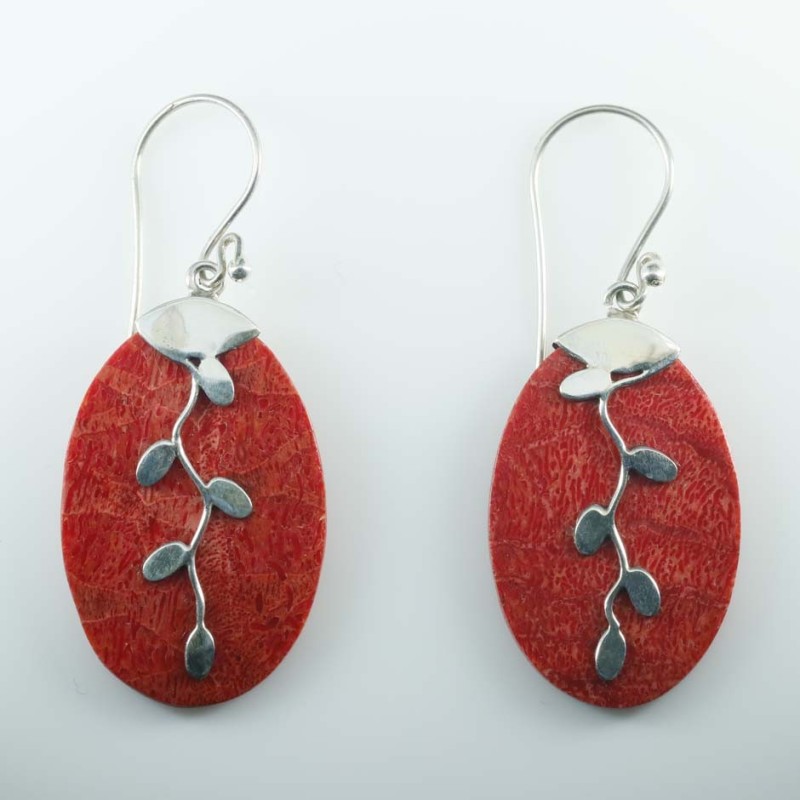 Earring Oval Coral