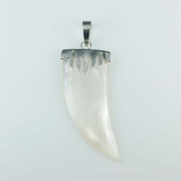 Pendant Horn 18x43mm. Mother Of Pearl