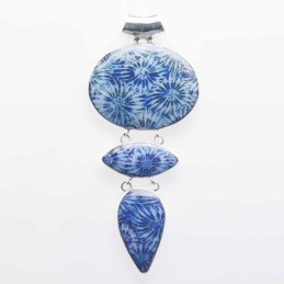 Pendant Oval 30x71mm. Blue Coral