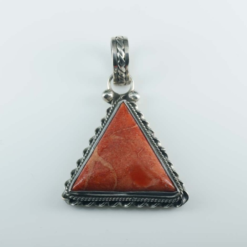 Pendant Triangle Coral