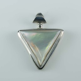 Pendant Triangle Spiral MOP Shell