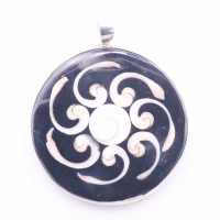 Pendant Shells